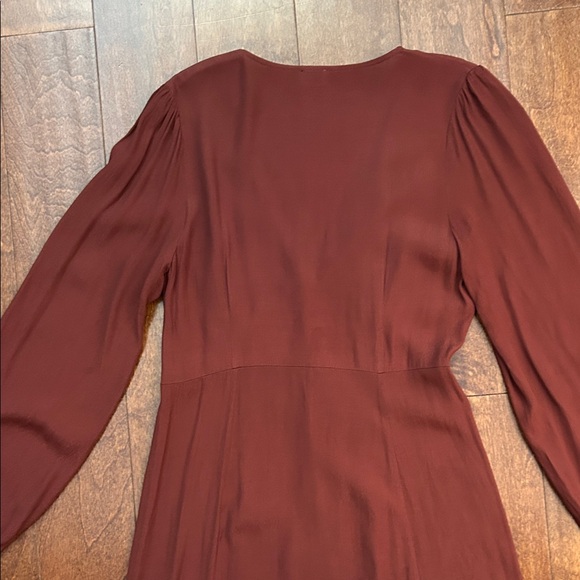 Aritzia Wilfred New Gallery Long Sleeve Button Front Dress in Rustique, Size S - Picture 11 of 14